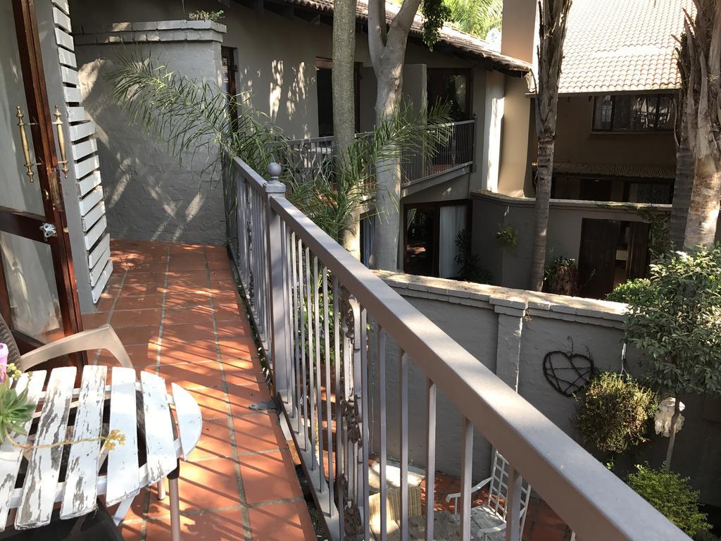 Waterhouse Guest Lodge - Indus Street Pretoria-Noord Exterior foto